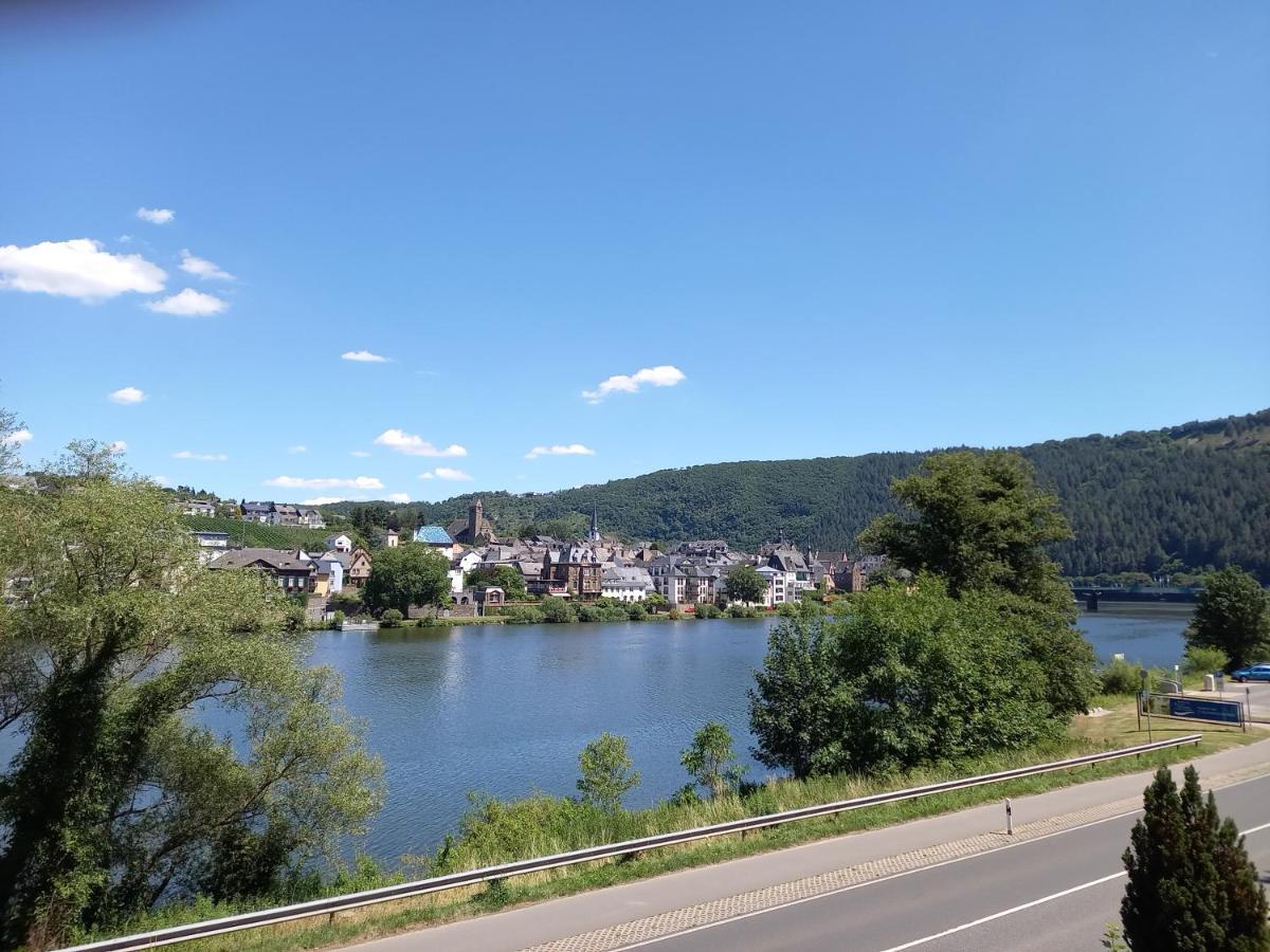 Leeseits Luv Apartment Traben-Trarbach Exterior foto